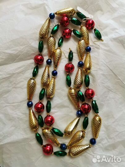 Бусы на ёлку, Чехия