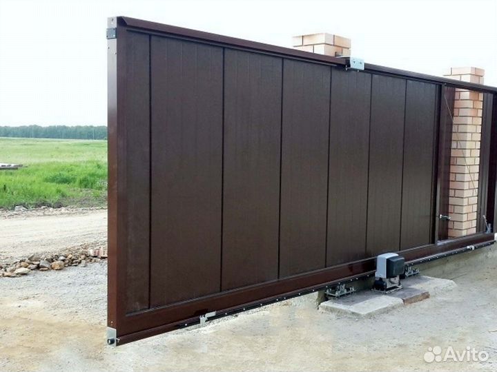 Откатные ворота в коттедж 4000*2000