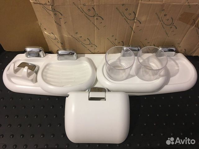 Полка для ванной