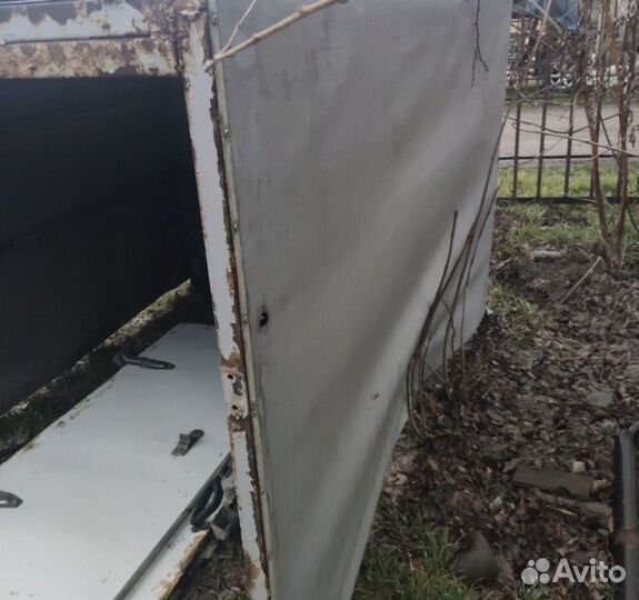 Будка на Вис