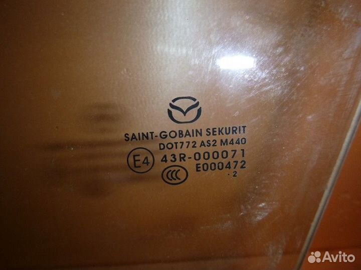 Стекло двери передней левой mazda 3 (BL) 2009-2013