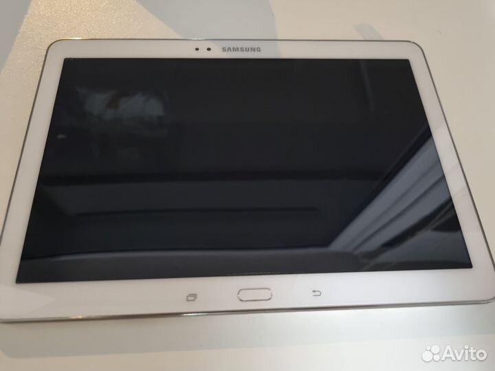 Планшет Samsung Galaxy Tab Pro 10.1 SM-T525