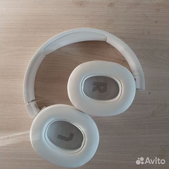 Беспроводные наушники jbl tune 770nc