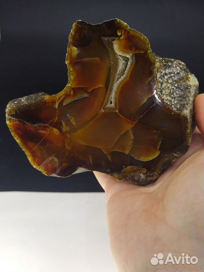 Минерал агат-сердолик