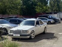 Mercedes-Benz W124 2.5 MT, 1986, 300 000 км, с пробегом, цена 800 000 руб.