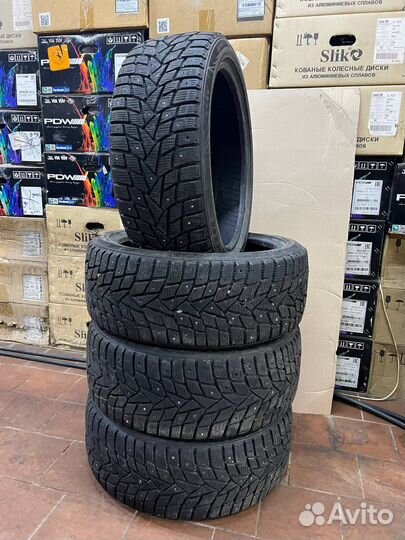 Dunlop SP Winter Ice 02 225/40 R18
