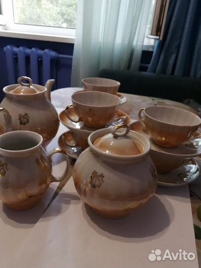 Сервиз чайный на 6 персон (2 разных комплекта)