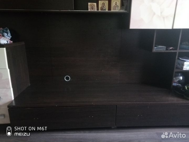 Стенка в гостиную