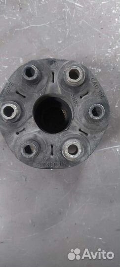 Эластичная муфта Mercedes