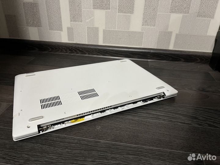 Ноутбук Lenovo