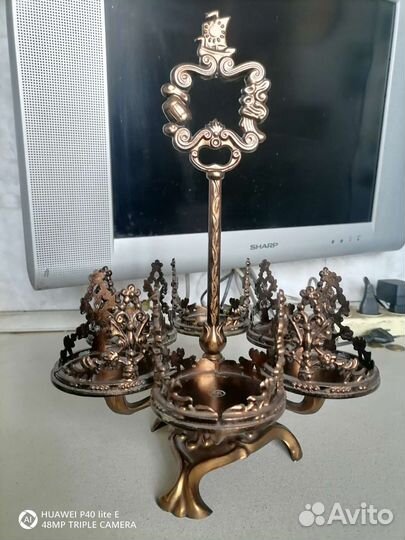 Подставка под стаканы