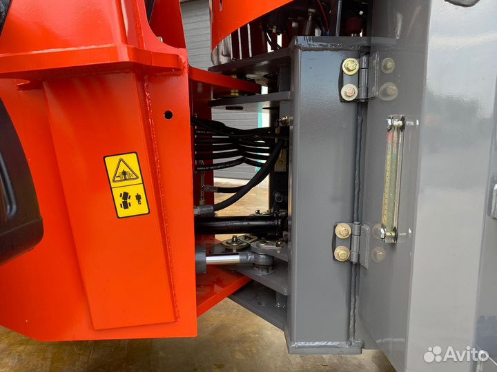 Фронтальный погрузчик Fort 55, 2023