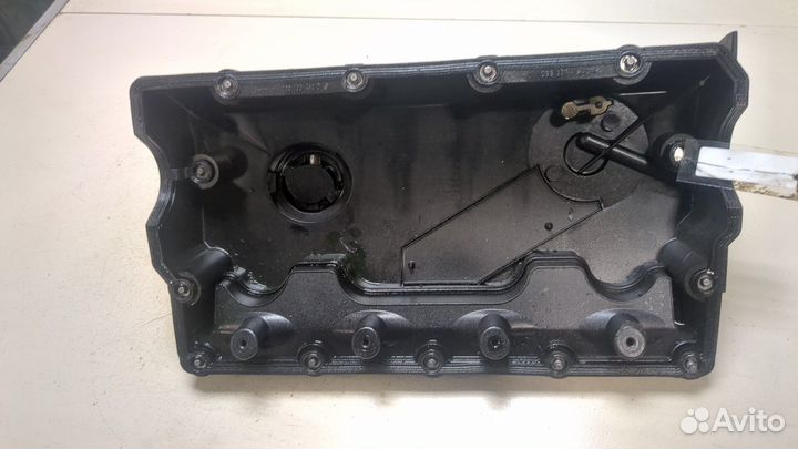 Крышка клапанная двс Volkswagen Touran, 2008