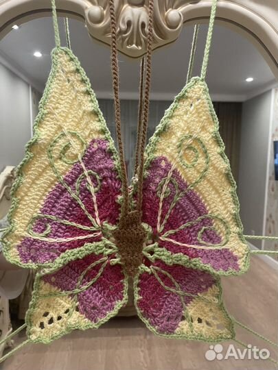 Бабочка топ