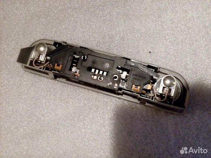 Плафон салонный задний Audi A6 C6 AUK 3.2 2007