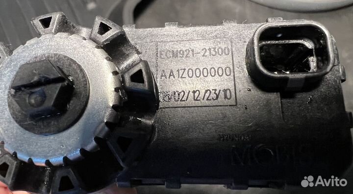 Корректор фар на outlander-3.Оригинал