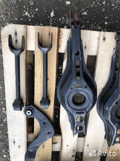 Задние рычаги camry70