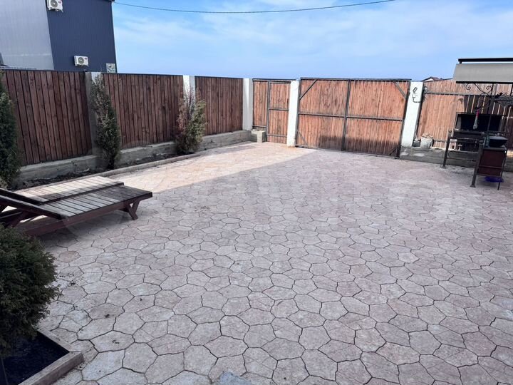 Дом 100 м² на участке 4 сот.