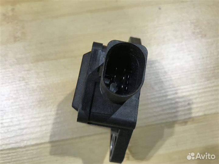 Датчик ускорения Audi A6 C6 AUK 2006