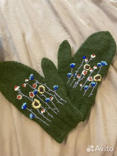 Продам валяные варежки из шерсти с узором