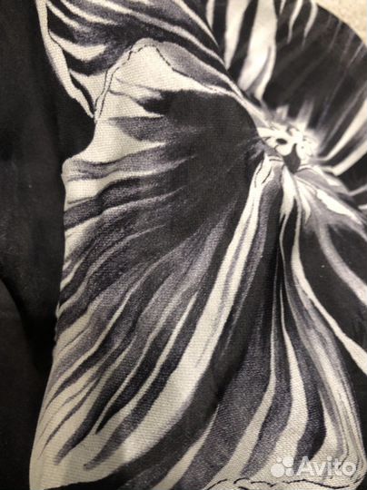 Палантин шаль Salvatore Ferragamo оригинал