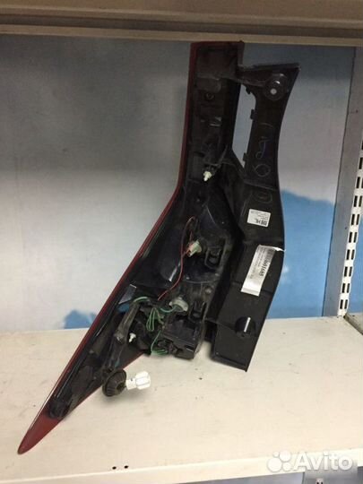 Фонарь задний левый Mitsubishi Pajero Sport