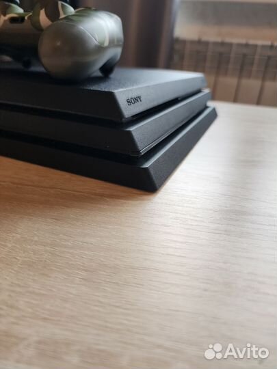 Sony playstation 4 pro ( 3 ревизия ) + FIFA 22