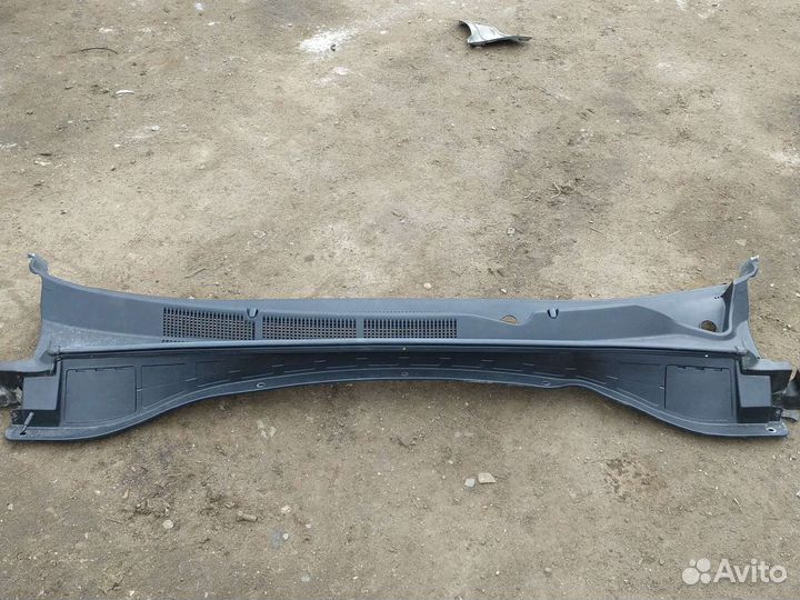 Жабо hyundai grand santa fe 2018 год