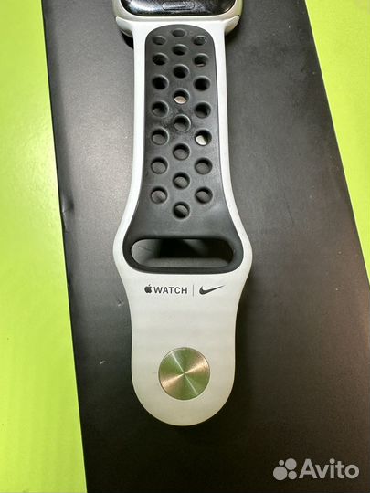 Часы apple watch 6 40 mm nike