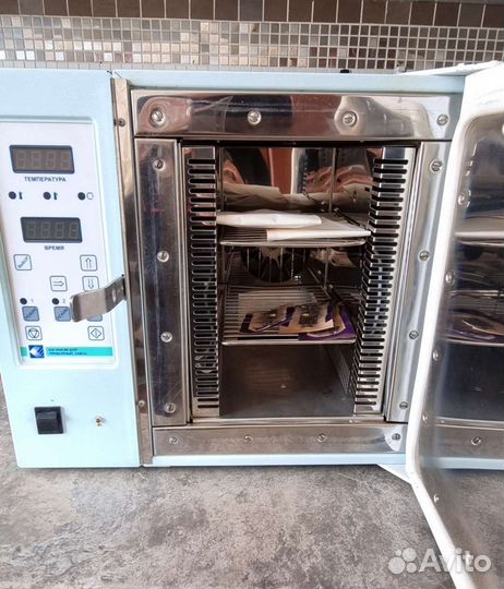 Маникюр педикюр брови на дому