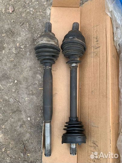 Продам наружние шруза форд фокус 2 рес мазда 3 1.8