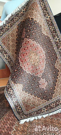 Персидский ковер ручной работы Тебриз Махи. Иран