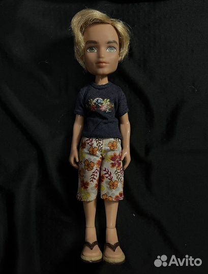 Кукла Bratz
