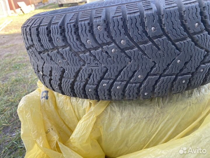 Диски skad r14 и резина snow Cross 2 175/65 R14