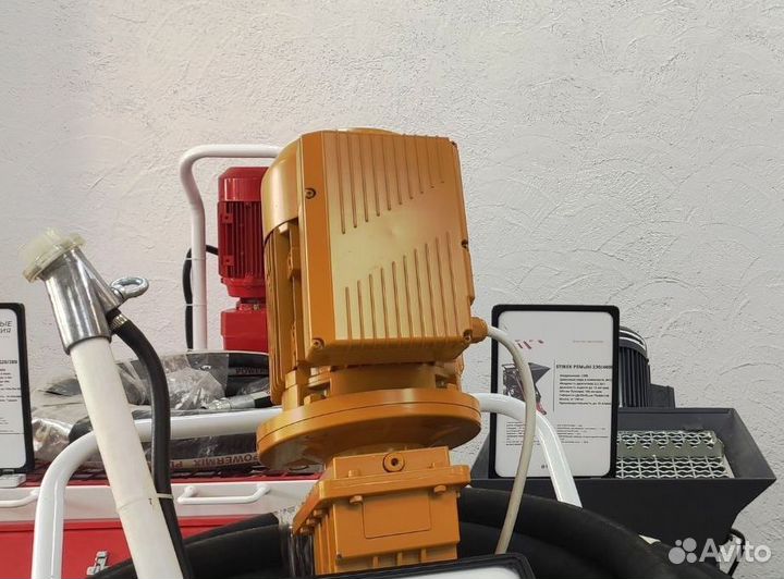 Штукатурная станция grаnd