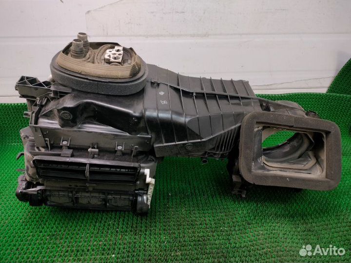 Б/У Корпус отопителя Golf Plus 2012 5m1820003ca