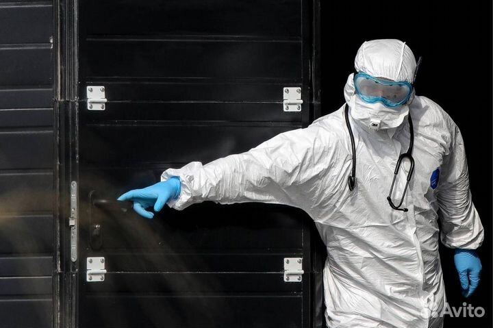 Защитный костюм медицинский с маской
