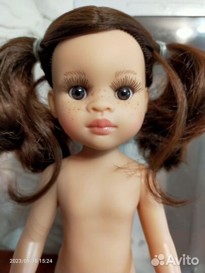 Кукла Ноэлия, нешарнир. в идеале Паола Рейна обувь