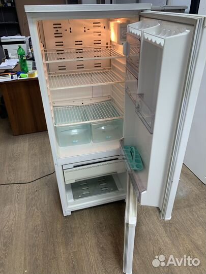 Холодильник Бирюса компактный гарантия год доставк