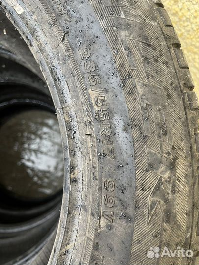 Bridgestone B-style EX 235/55 R17
