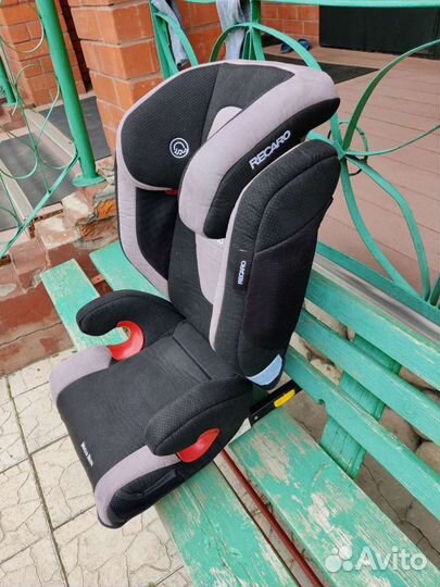 Детское автокресло