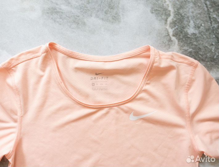 Nike XS футболка спортивная Dri-fit женская