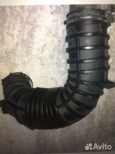 Патрубок воздушного фильтра Kia Proceed 3 D4FE