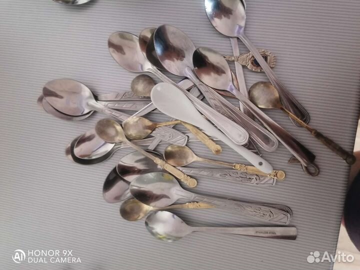 Столовые приборы