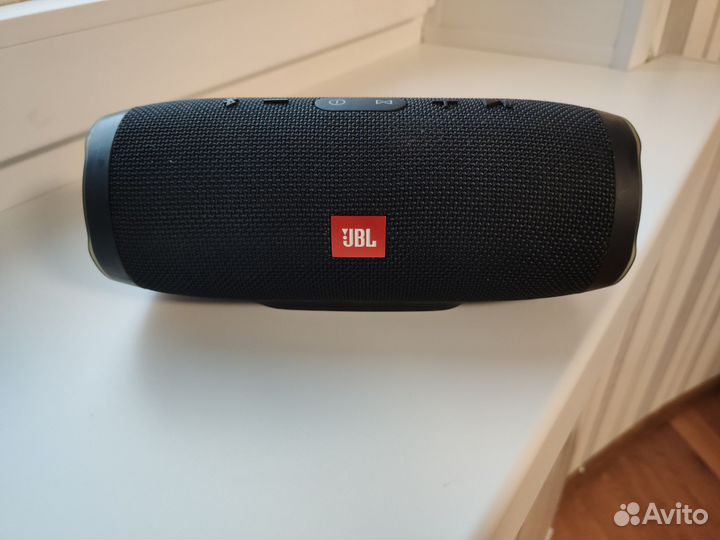 Колонка jbl charge 3
