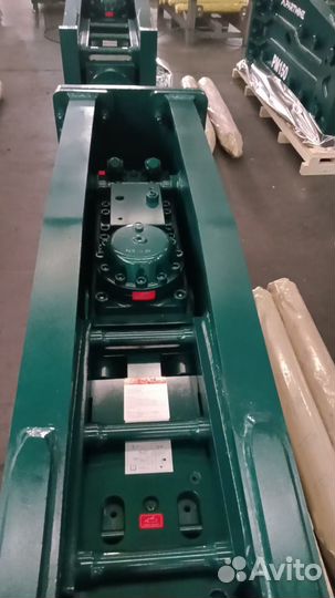 Гидpoмолoт Partmine PM CAT320 пикa 135mm LAZ