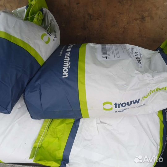 Премикс тех корм нутришен для свиней, крс и птицы