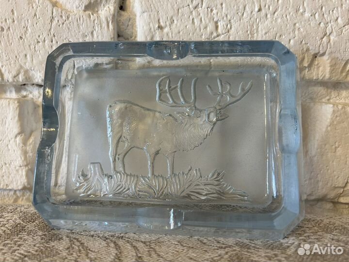 Винтажная пепельница