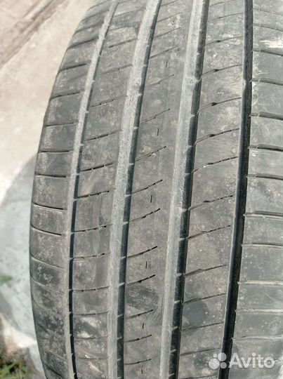 Nexen Aria AH7 215/60 R17