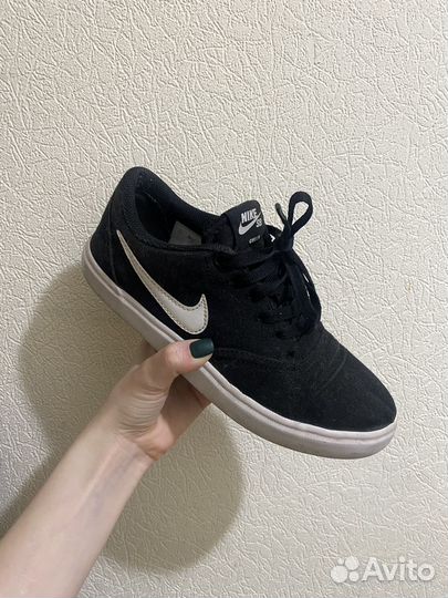 Кеды кроссовки nike оригинал sb 37,5